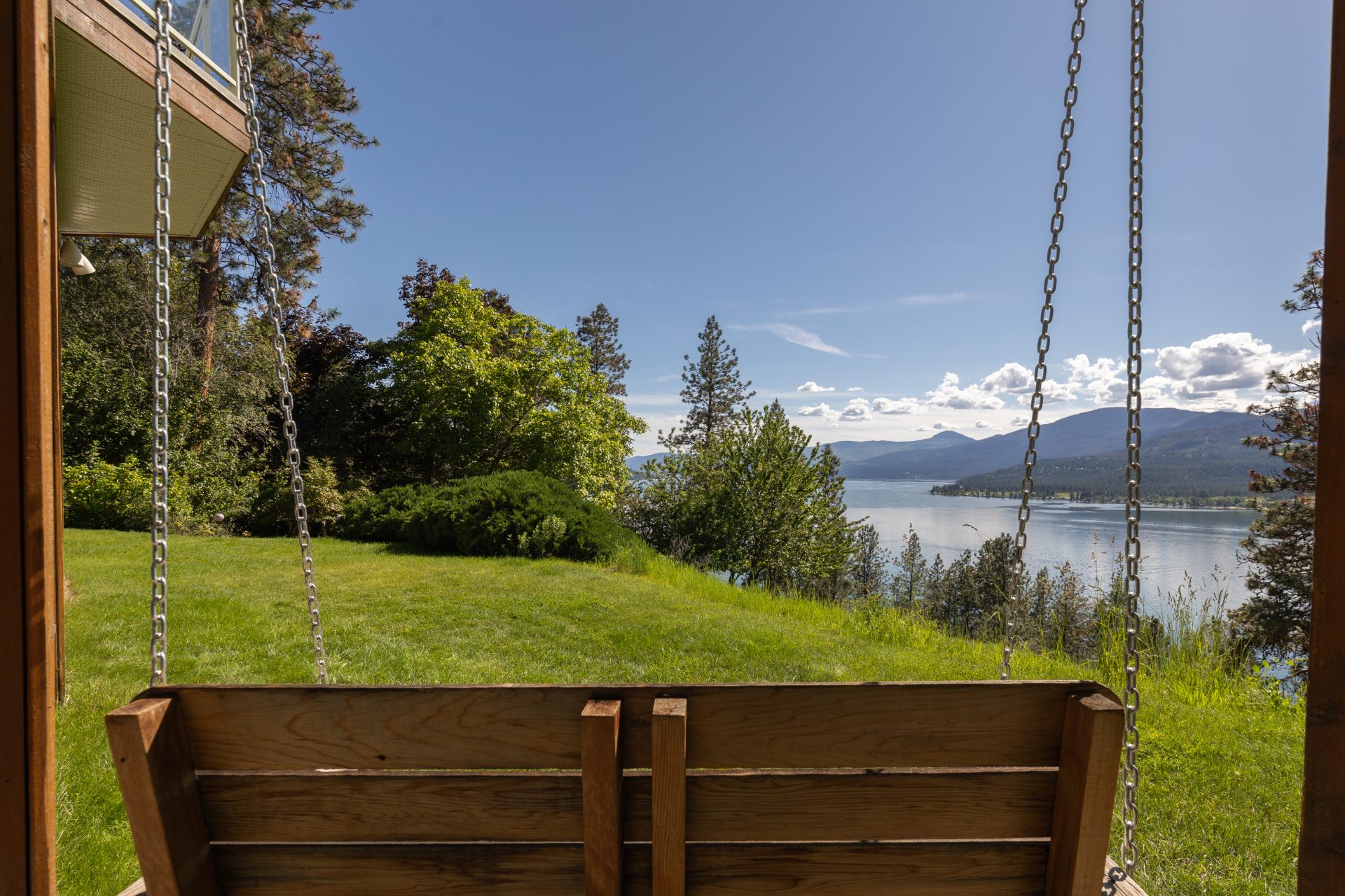 patio swing at the bed and breakfast